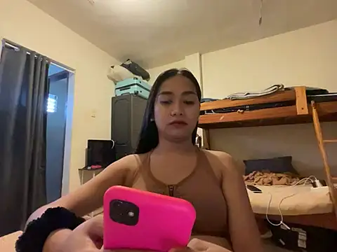 Mira Janee online show from March 6, 2026, 10:01 am