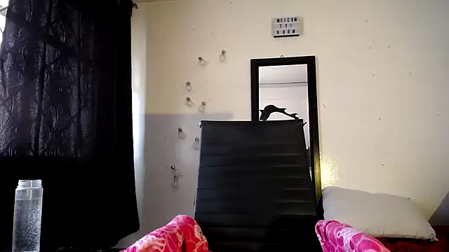 abril onnel online show from January 20, 2025, 5:37 pm