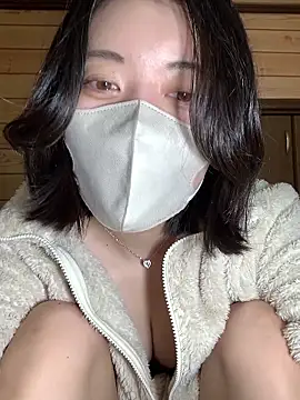 minami room online show from January 14, 2026, 4:29 am