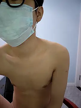 tinKKKKKKL online show from April 20, 2026, 3:42 am