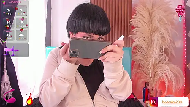 Hiddenhotcake online show from February 13, 2026, 7:10 pm