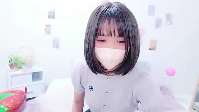 Snapshot of Naco_75 chatting on May 13, 2026, 8:16 pm Naco 75 online show from May 13, 2026, 8:16 pm