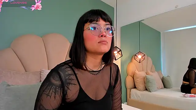 barbara mmoon online show from January 16, 2026, 4:33 pm