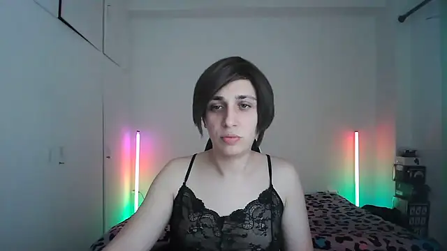 Snapshot of HoneyValentine chatting on May 24, 2026, 7:52 pm HoneyValentine online show from May 24, 2026, 7:52 pm