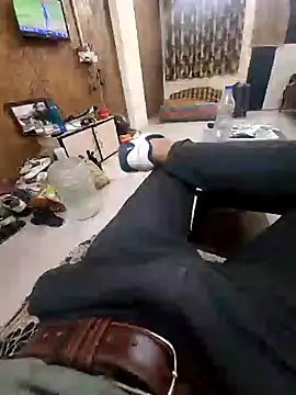 rohit16770 online show from April 18, 2026, 1:48 pm