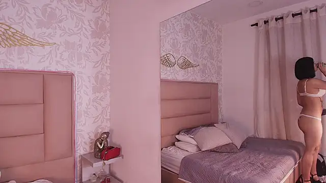 faryehh online show from April 24, 2026, 9:17 pm