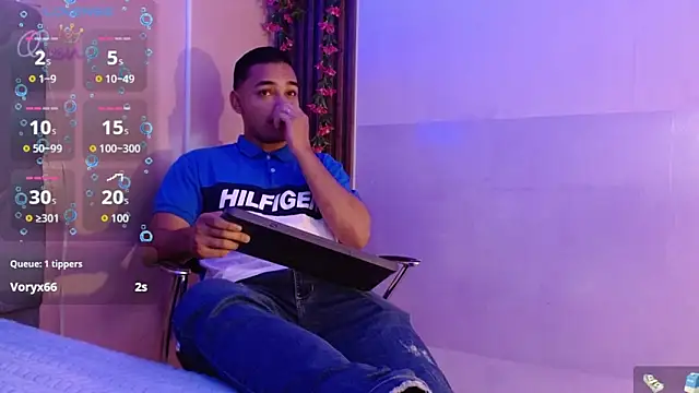 Snapshot of studentdeivy_ chatting on February 23, 2026, 12:02 pm studentdeivy online show from February 23, 2026, 12:02 pm