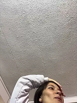 Michelle ec online show from March 26, 2026, 3:17 pm