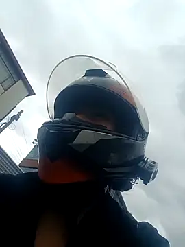 Michelle ec online show from April 11, 2026, 4:44 pm