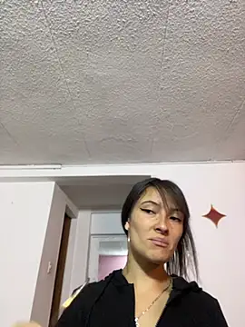 Snapshot of Michelle_ec chatting on May 11, 2026, 3:51 pm Michelle ec online show from May 11, 2026, 3:51 pm