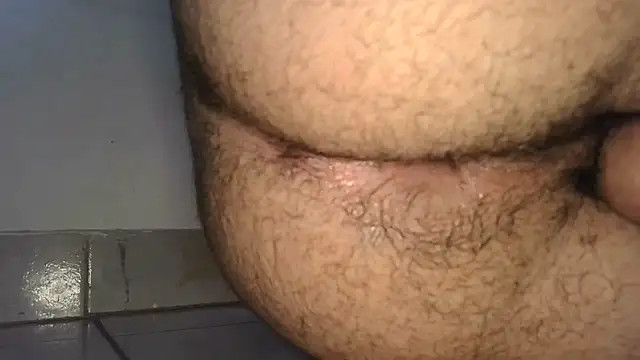 rodrigoxpas online show from April 15, 2026, 8:31 pm