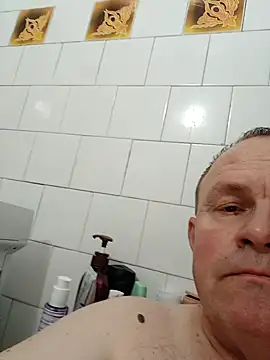 kanos71 online show from April 21, 2026, 11:29 pm