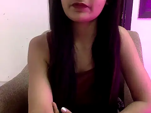 sweet riyaaa online show from March 19, 2026, 5:33 am