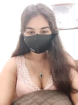 babydoll7172 online show from May 8, 2026, 7:19 pm