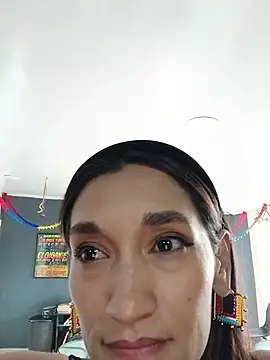 Snapshot of EcoDePiel chatting on July 7, 2026, 8:57 pm EcoDePiel online show from July 7, 2026, 8:57 pm