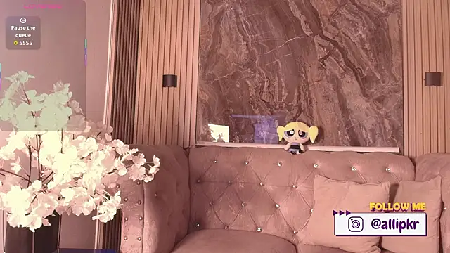 Allison Parker1  online show from January 31, 2026, 8:29 pm