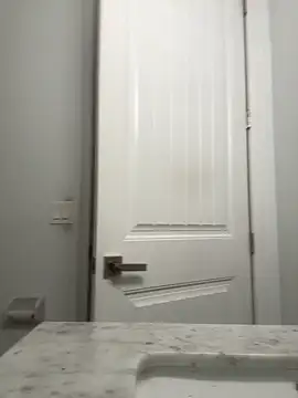 ZF-Athlete online show from April 21, 2026, 7:14 am