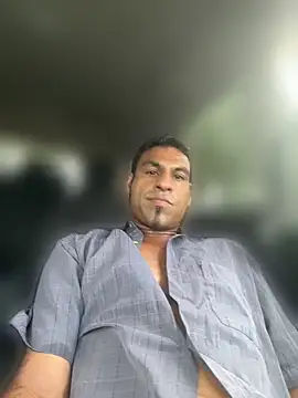 Snapshot of ZF-Athlete chatting on July 18, 2026, 6:01 pm ZF-Athlete online show from July 18, 2026, 6:01 pm