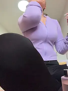 Snapshot of wy2026 chatting on February 28, 2026, 6:03 am wy2026 online show from February 28, 2026, 6:03 am