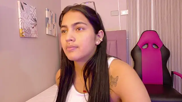 AlanaBlair  online show from February 1, 2026, 12:26 pm