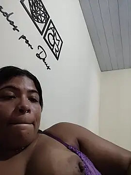 Snapshot of Indiafogosa23 chatting on May 25, 2026, 5:41 pm Indiafogosa23 online show from May 25, 2026, 5:41 pm