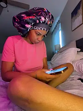 oshun6360 online show from March 12, 2026, 2:12 pm