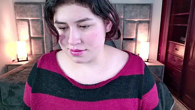 azul veraa online show from April 3, 2026, 12:25 pm