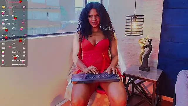 Snapshot of Ellie-Alves chatting on January 19, 2026, 2:10 pm Ellie-Alves online show from January 19, 2026, 2:10 pm