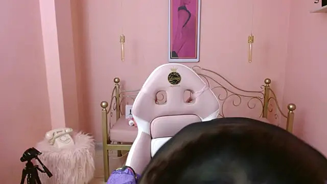 Snapshot of Acid_bounze chatting on February 8, 2026, 12:19 pm Acid bounze online show from February 8, 2026, 12:19 pm