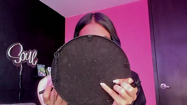 azula lillet online show from March 27, 2026, 9:14 pm