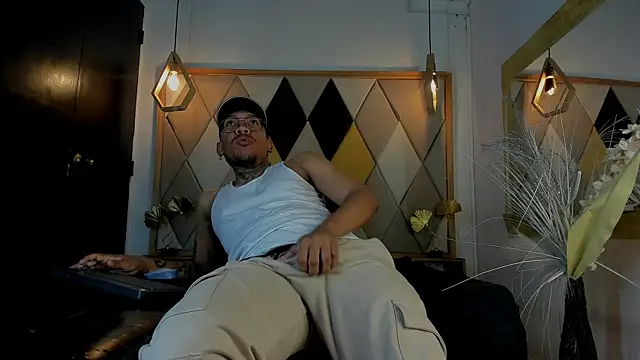 ThiagoBerry online show from February 5, 2026, 11:26 am