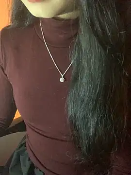 Jennybae23 online show from February 6, 2026, 3:48 pm