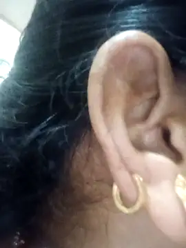 Hasmi hot09 online show from April 15, 2026, 4:58 pm