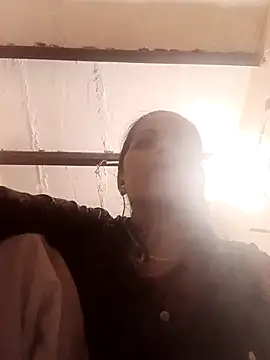 Hasmi hot09 online show from April 17, 2026, 4:32 pm