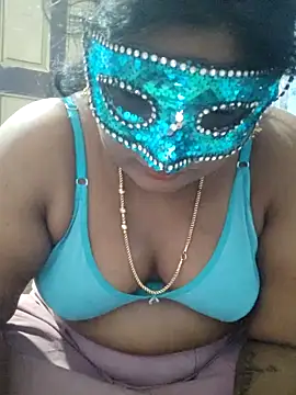 divyasree1431 online show from February 3, 2026, 7:57 am