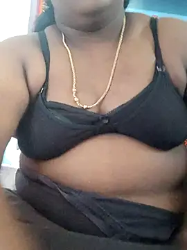 divyasree1431 online show from April 21, 2026, 9:26 am