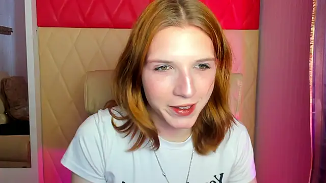 Snapshot of AlicexPrincess chatting on March 24, 2026, 7:35 am AlicexPrincess online show from March 24, 2026, 7:35 am