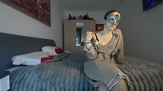 MMcouple200 online show from February 23, 2026, 6:05 pm