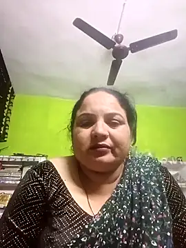 Snapshot of Chanchal_cute chatting on February 9, 2026, 3:27 pm Chanchal cute online show from February 9, 2026, 3:27 pm