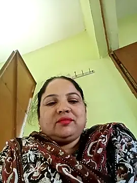 Snapshot of Chanchal_cute chatting on February 17, 2026, 5:04 am Chanchal cute online show from February 17, 2026, 5:04 am