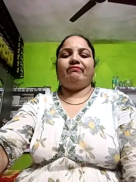 Snapshot of Chanchal_cute chatting on February 28, 2026, 6:09 pm Chanchal cute online show from February 28, 2026, 6:09 pm