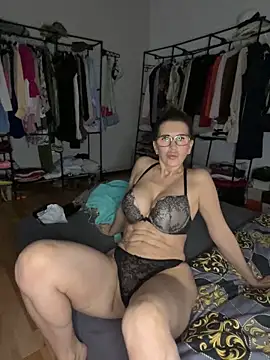 NaughtyMilla online show from February 7, 2026, 4:11 pm