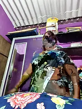 Tamil Hot Priya online show from January 14, 2026, 3:28 pm