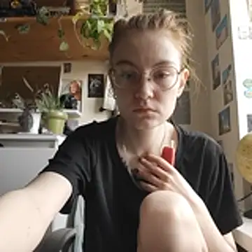 Snapshot of Shy_Bamby chatting on May 13, 2026, 11:29 am Shy Bamby online show from May 13, 2026, 11:29 am