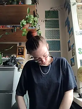 Snapshot of Shy_Bamby chatting on July 24, 2026, 11:08 am Shy Bamby online show from July 24, 2026, 11:08 am