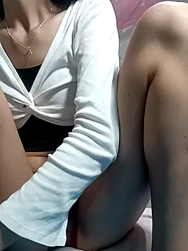 MilkShow online show from April 22, 2026, 12:46 am