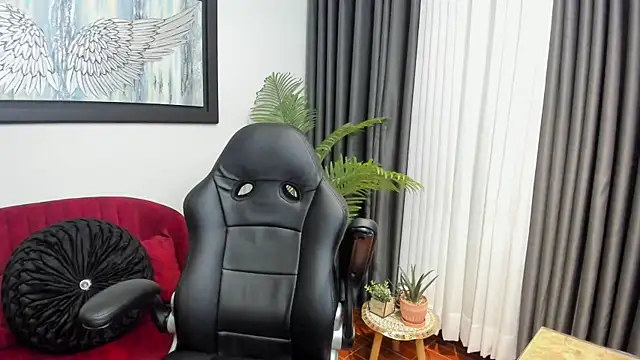 VictoriaPaker online show from March 24, 2026, 11:59 am