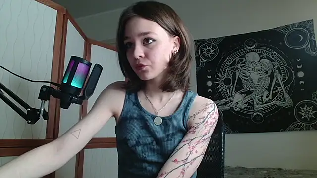 Mysterious Toy online show from February 10, 2026, 5:06 pm