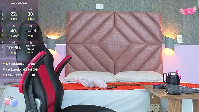 tabata monroe online show from February 2, 2026, 7:45 pm