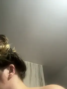 AvaMayXoX online show from March 6, 2026, 2:08 am